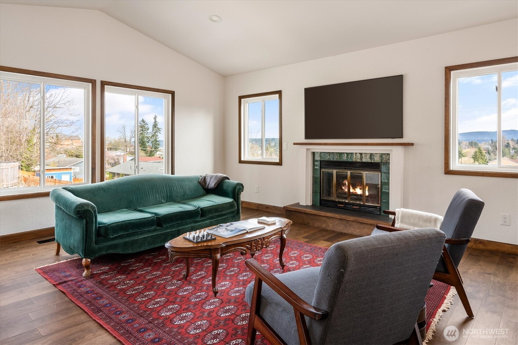 9642 Beacon Avenue S, Seattle, WA 98118