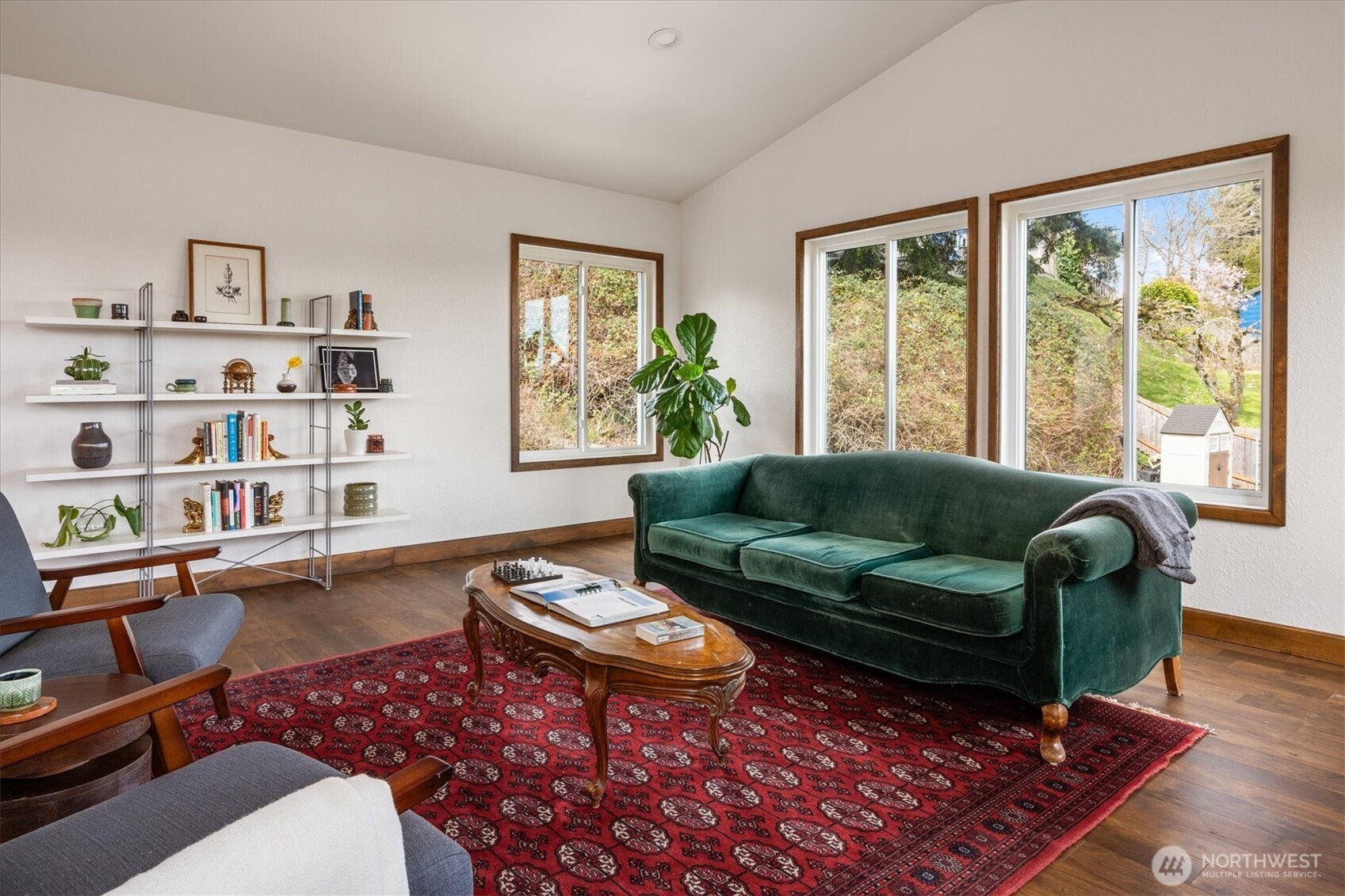 9642 Beacon Avenue S, Seattle, WA 98118