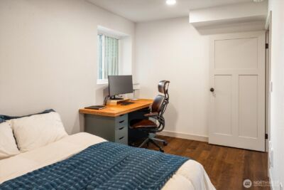 9642 Beacon Avenue S, Seattle, WA 98118 - Photo 32