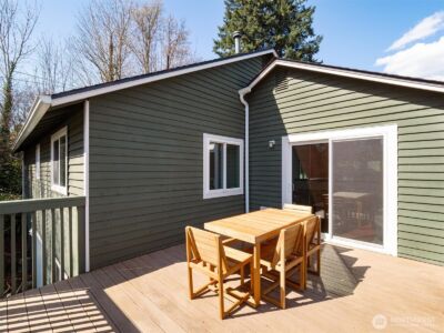 9642 Beacon Avenue S, Seattle, WA 98118 - Photo 10