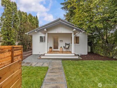 8117 17th Avenue SW, Seattle, WA 98106 - Photo 1