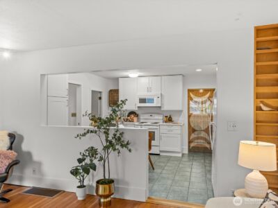 8117 17th Avenue SW, Seattle, WA 98106 - Photo 7