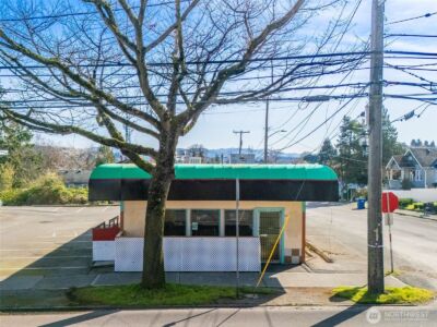 9040 9050 Rainier Avenue S, Seattle, WA 98118 - Photo 11