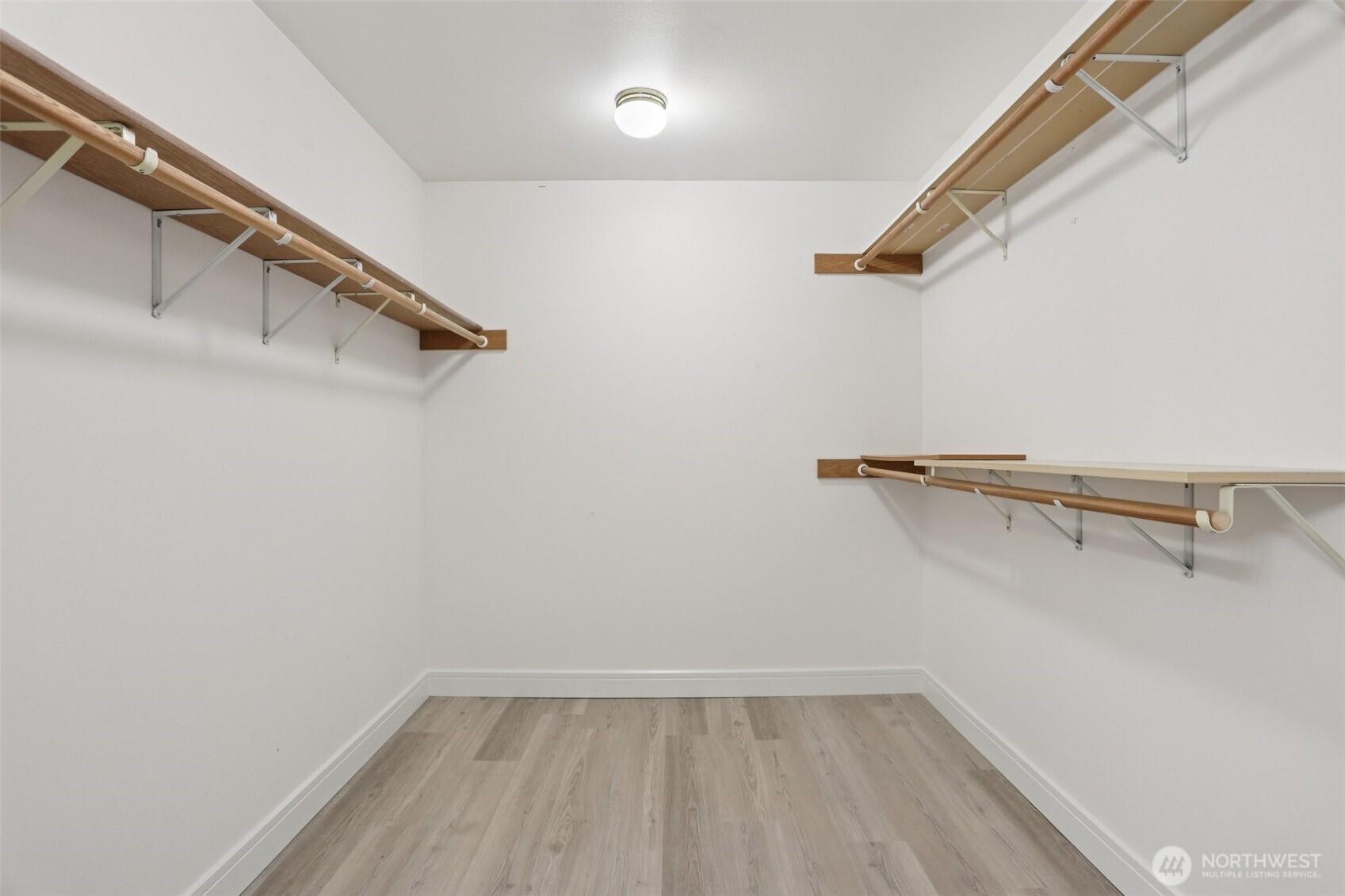 12005 NE 83rd Street , Kirkland, WA 98033