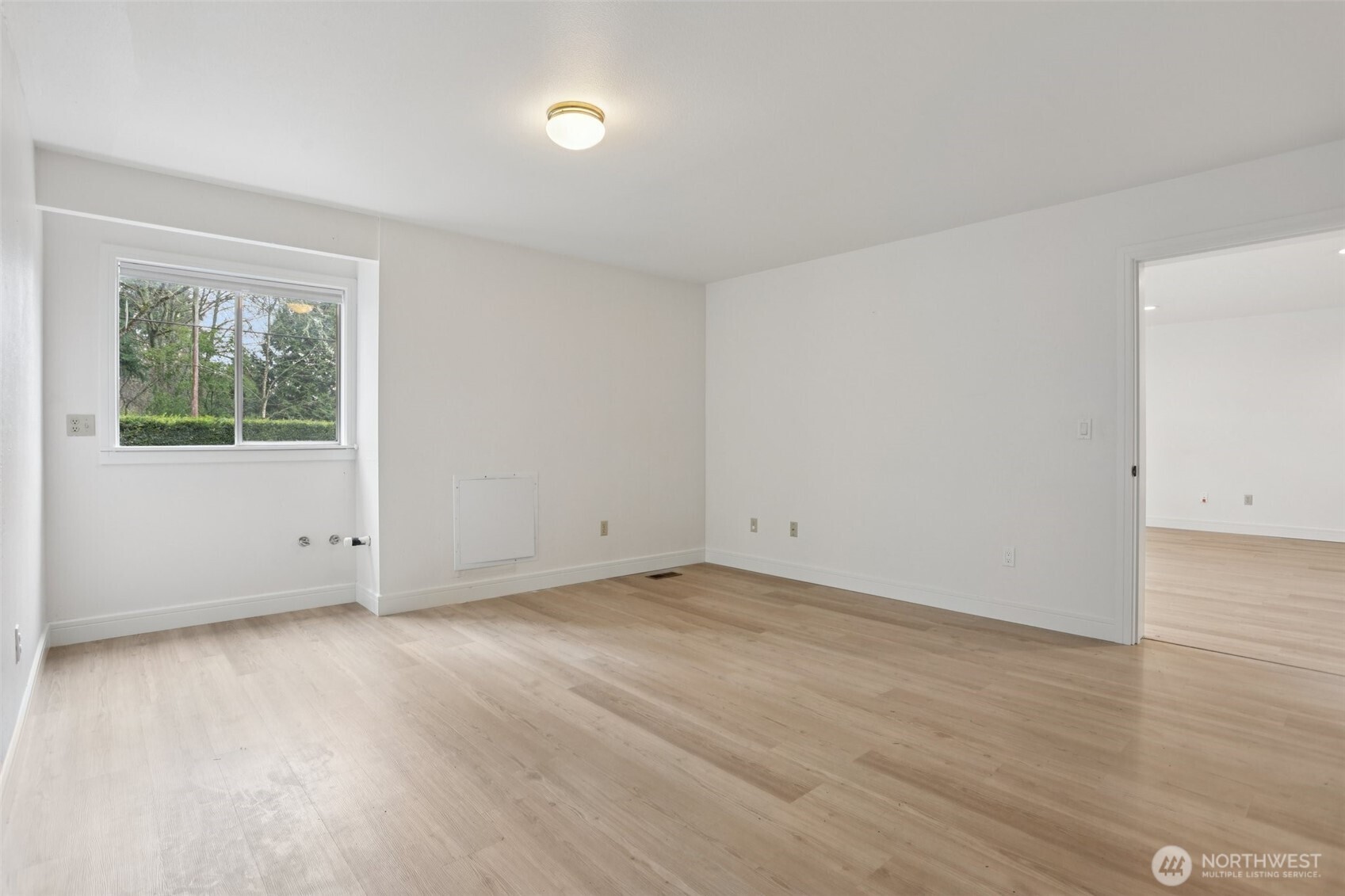 12005 NE 83rd Street , Kirkland, WA 98033