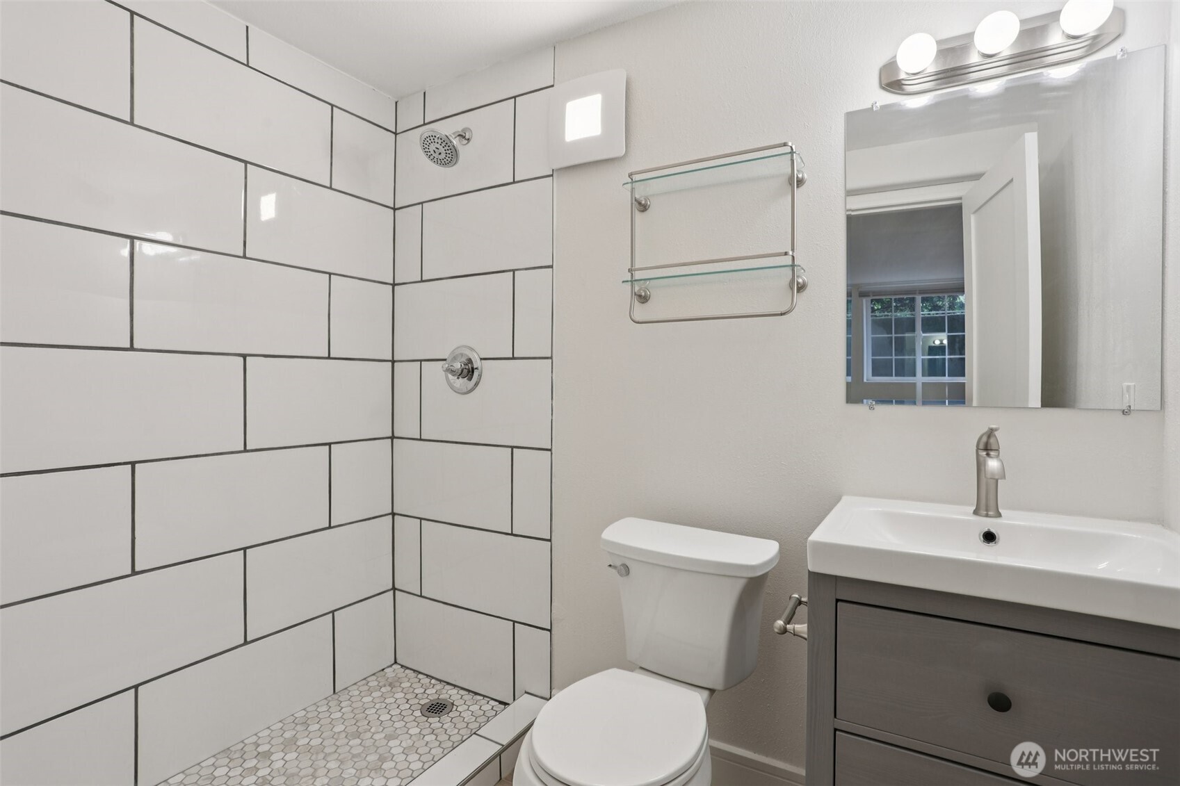 12005 NE 83rd Street , Kirkland, WA 98033