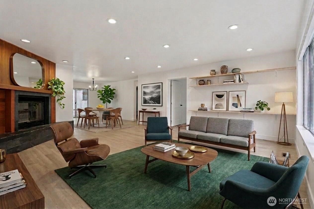 12005 NE 83rd Street , Kirkland, WA 98033