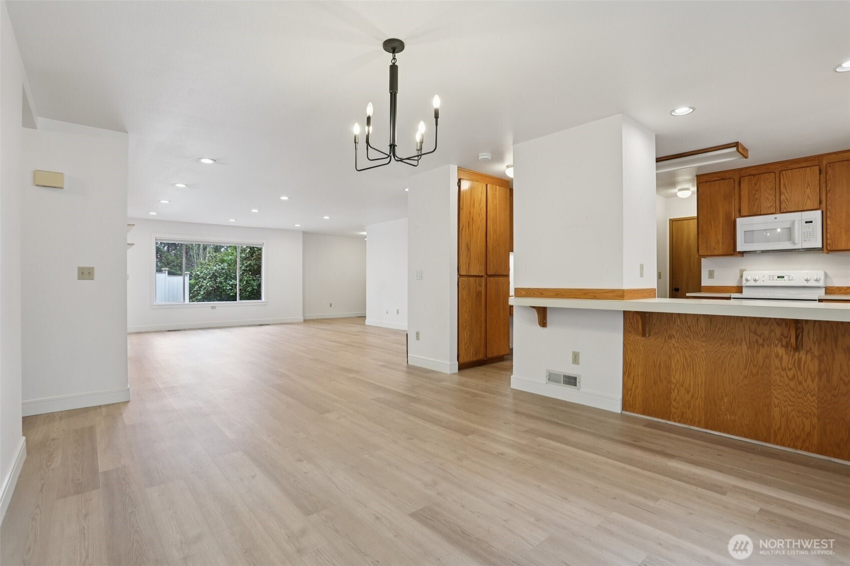 12005 NE 83rd Street , Kirkland, WA 98033