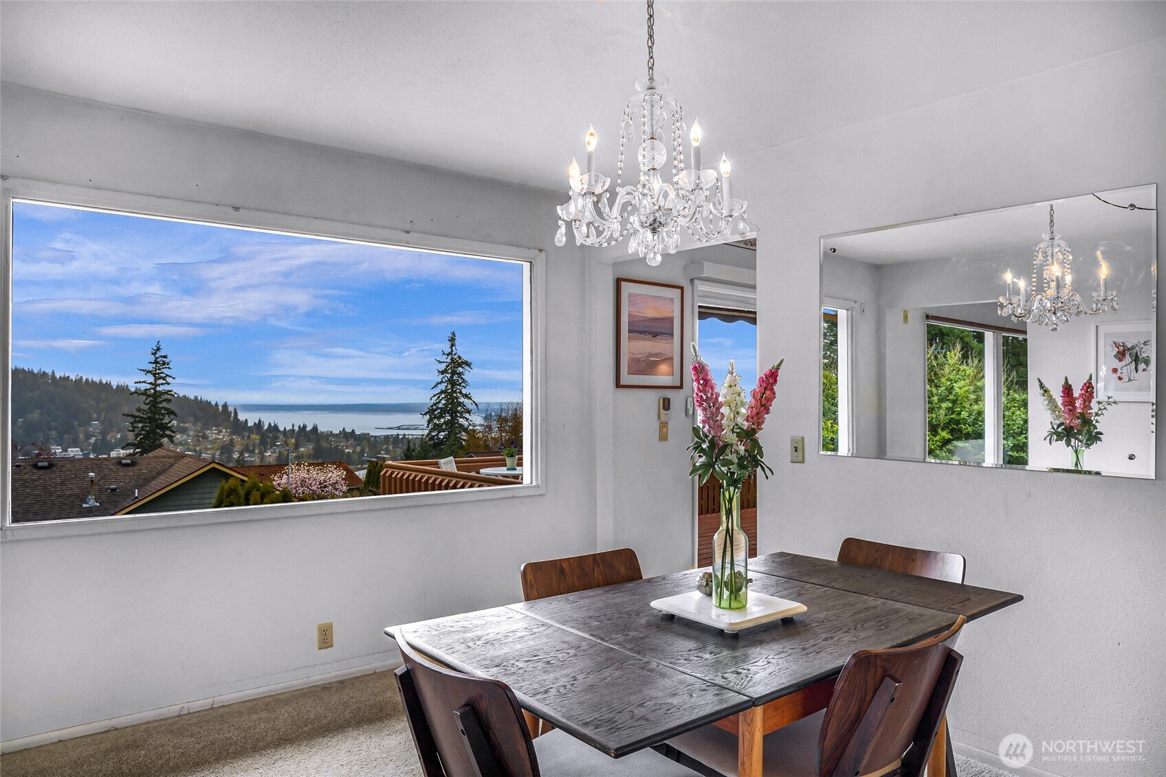 817 Racine Street , Bellingham, WA 98229