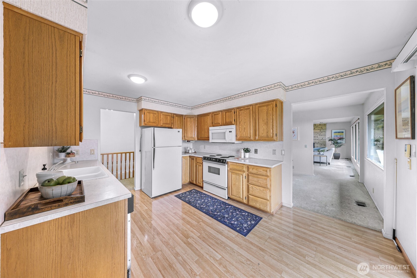 817 Racine Street , Bellingham, WA 98229