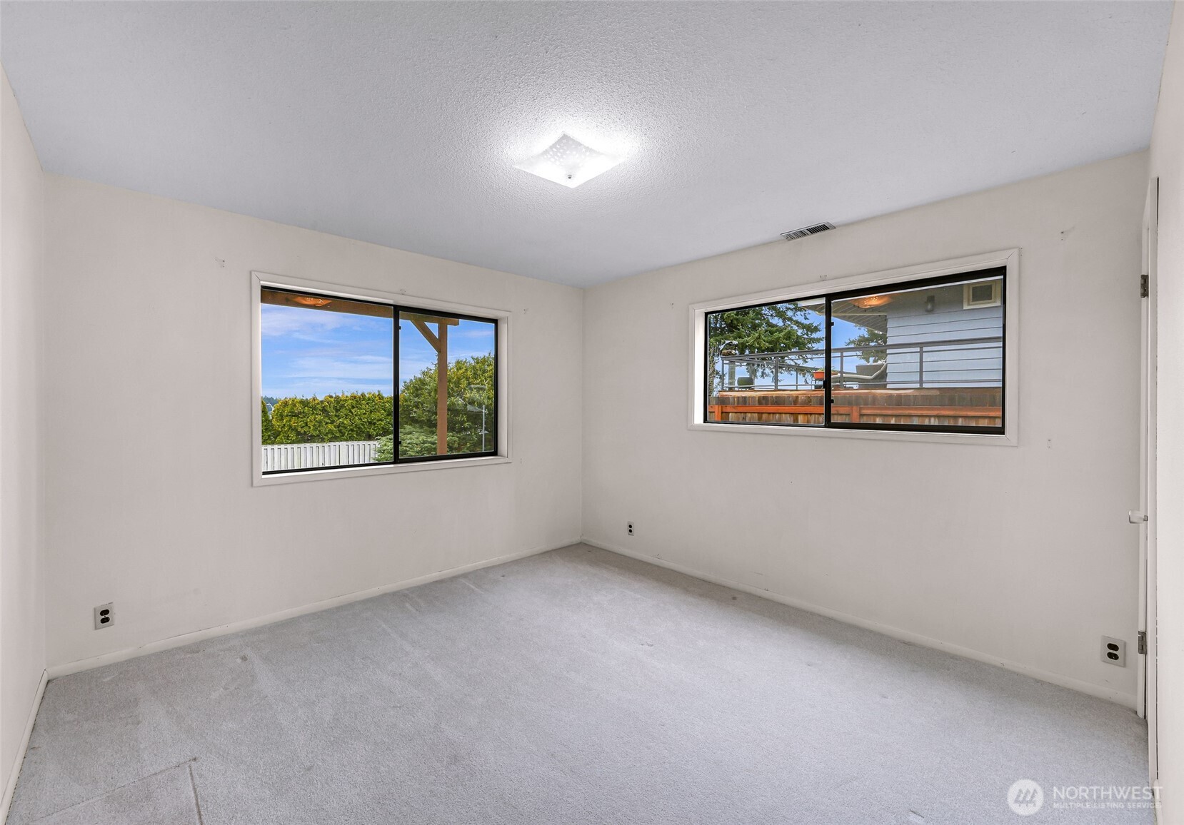 817 Racine Street , Bellingham, WA 98229