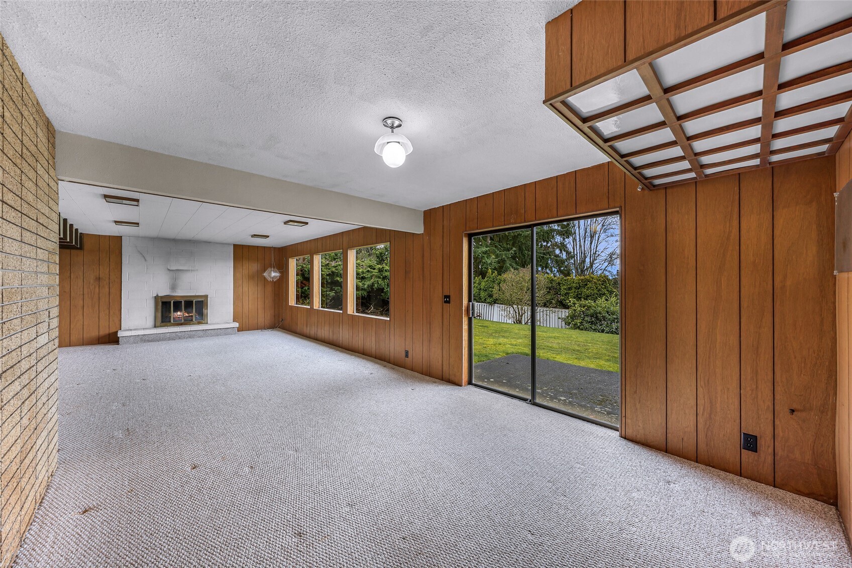 817 Racine Street , Bellingham, WA 98229