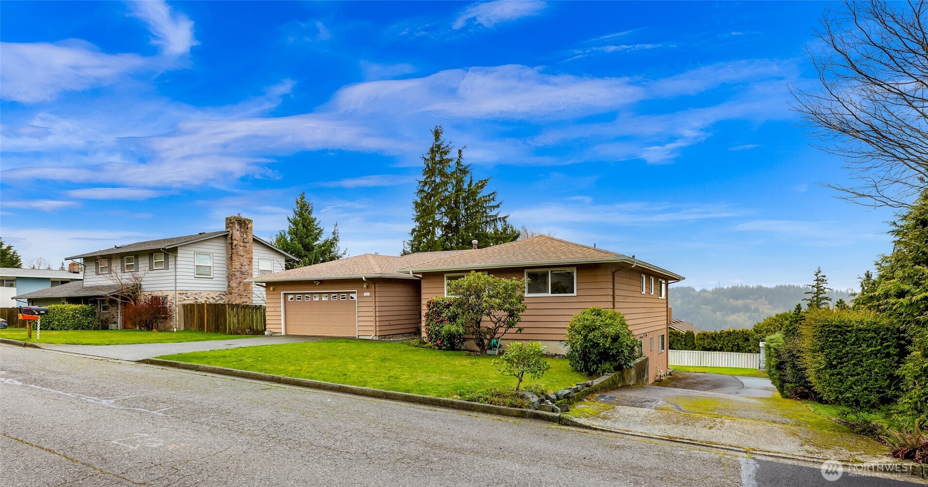 817 Racine Street , Bellingham, WA 98229