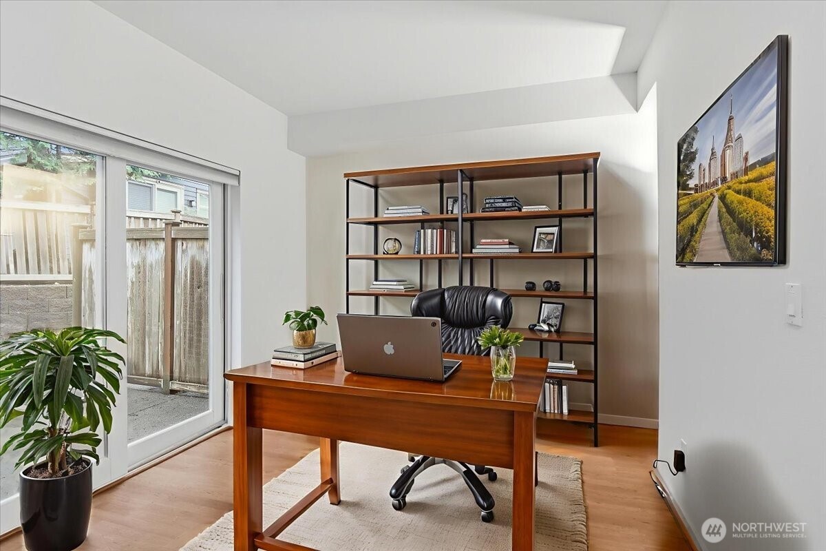 63 Cougar Ridge Road NW #2102, Issaquah, WA 98027