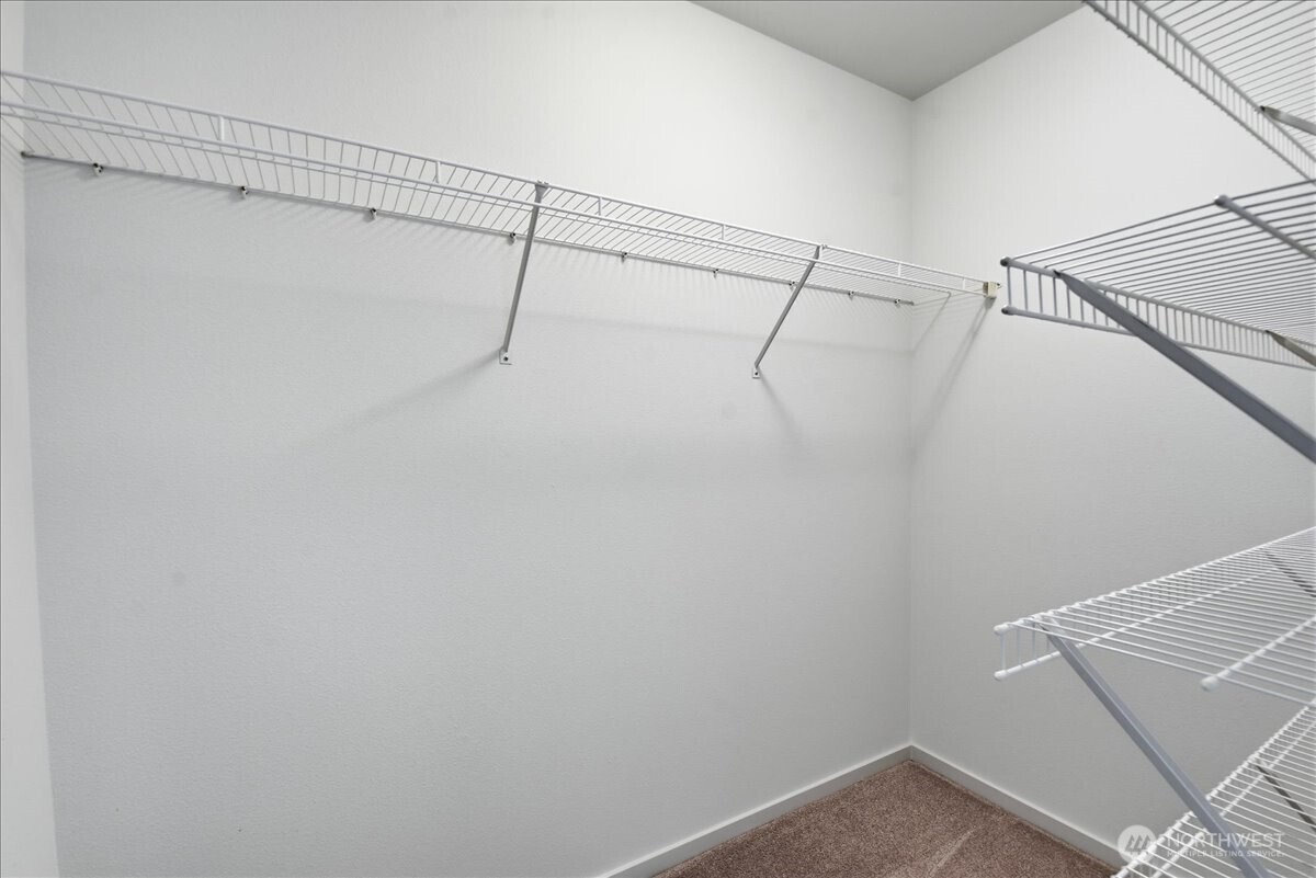 63 Cougar Ridge Road NW #2102, Issaquah, WA 98027