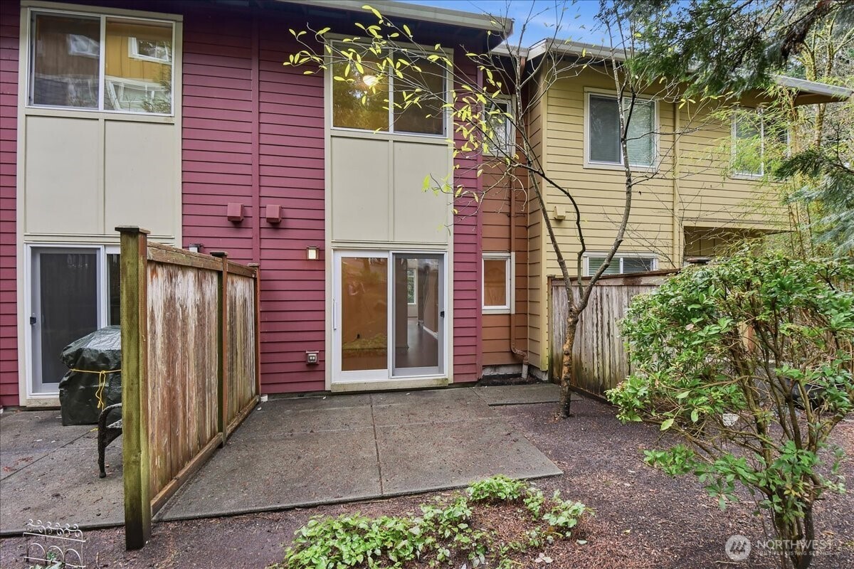 63 Cougar Ridge Road NW #2102, Issaquah, WA 98027