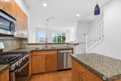 63 Cougar Ridge Road NW #2102, Issaquah, WA 98027 - Photo 7