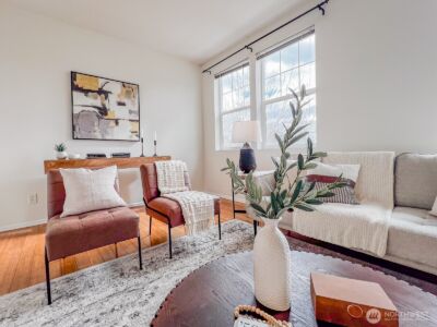 7005 Holly Park Drive S, Seattle, WA 98118 - Photo 32