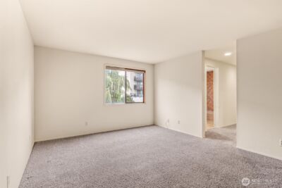 505 W Roy Street #304, Seattle, WA 98119-3882 - Photo 16