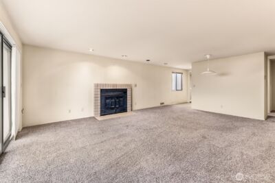 505 W Roy Street #304, Seattle, WA 98119-3882 - Photo 6