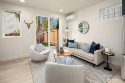 8823 Ashworth Avenue N #B, Seattle, WA 98103 - Photo 5