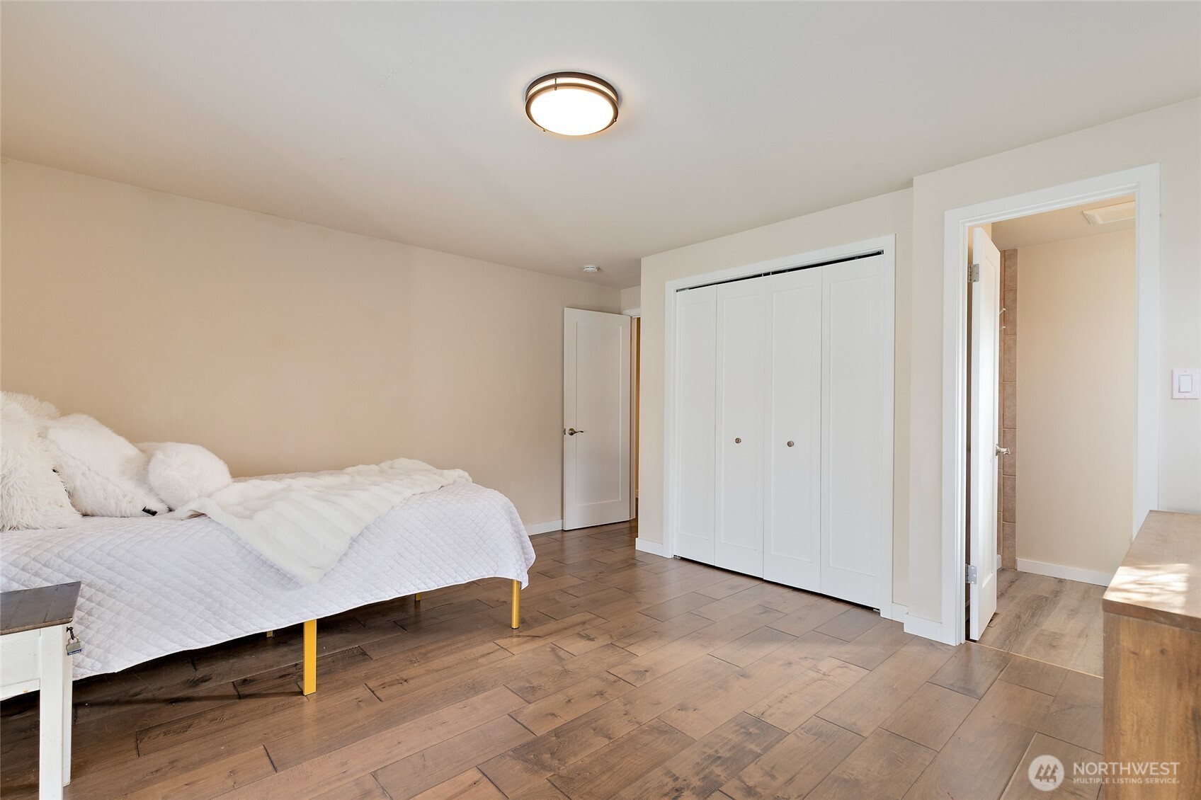 24228 47th Avenue SE, Woodinville, WA 98072