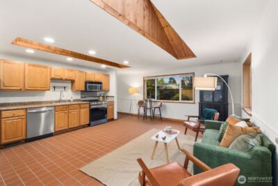 2321 NE 128th Street , Seattle, WA 98125 - Photo 16