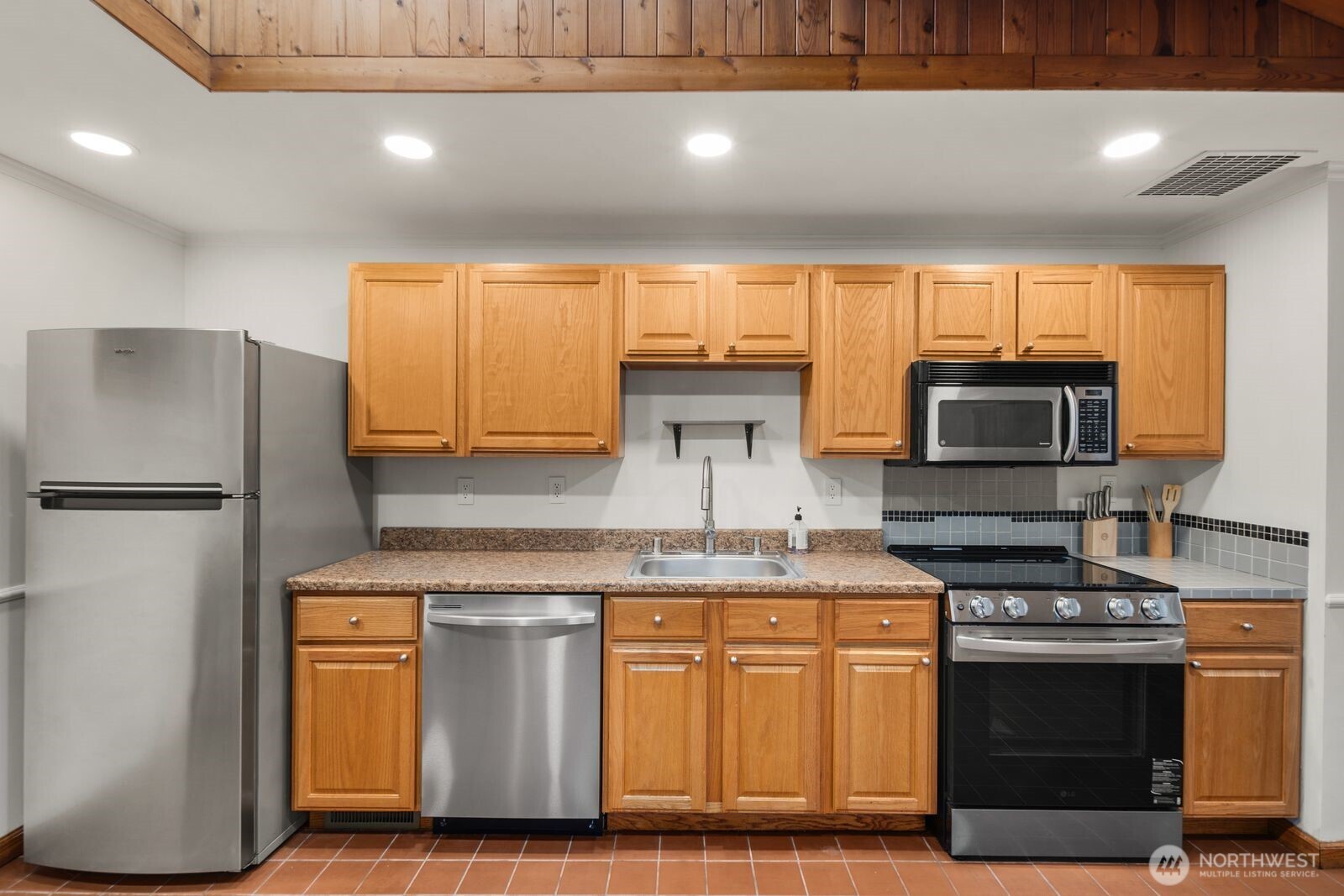 2321 NE 128th Street , Seattle, WA 98125