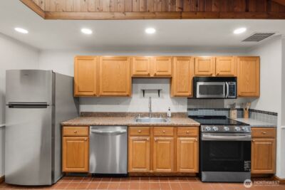 2321 NE 128th Street , Seattle, WA 98125 - Photo 18