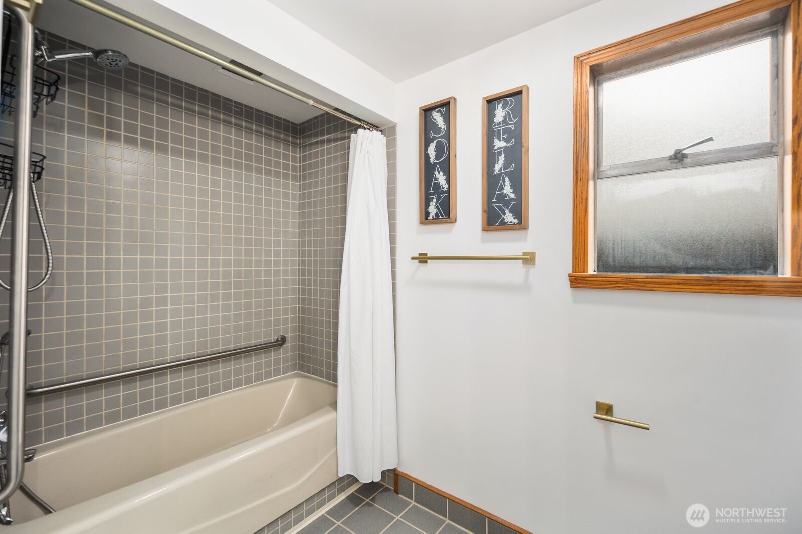 2321 NE 128th Street , Seattle, WA 98125