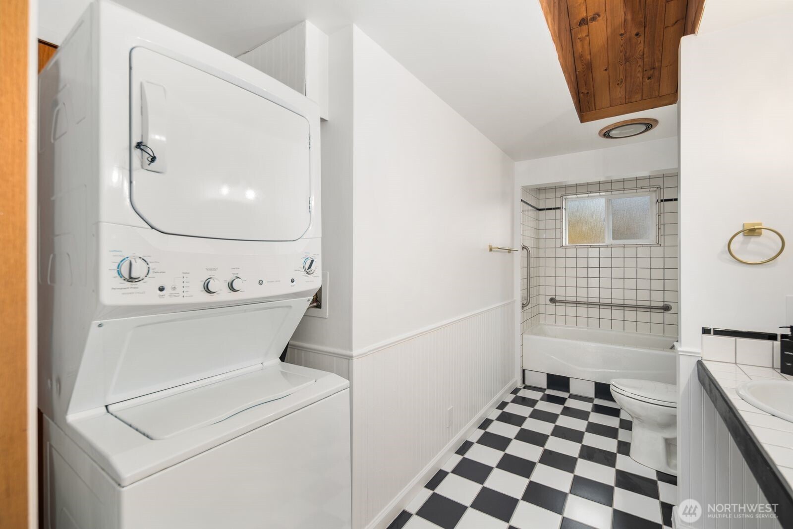 2321 NE 128th Street , Seattle, WA 98125