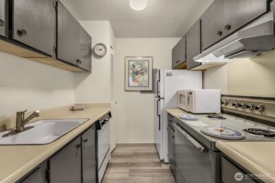 6116 N 15th Street #G106, Tacoma, WA 98406 - Photo 8