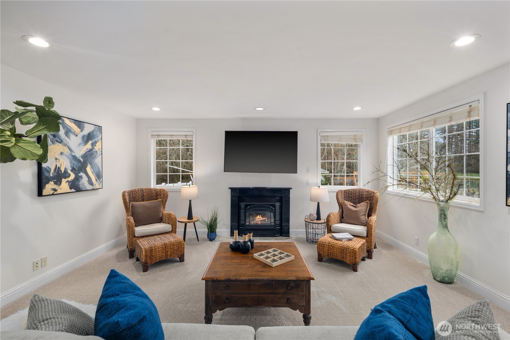 1870 W Cloud Way , Oak Harbor, WA 98277