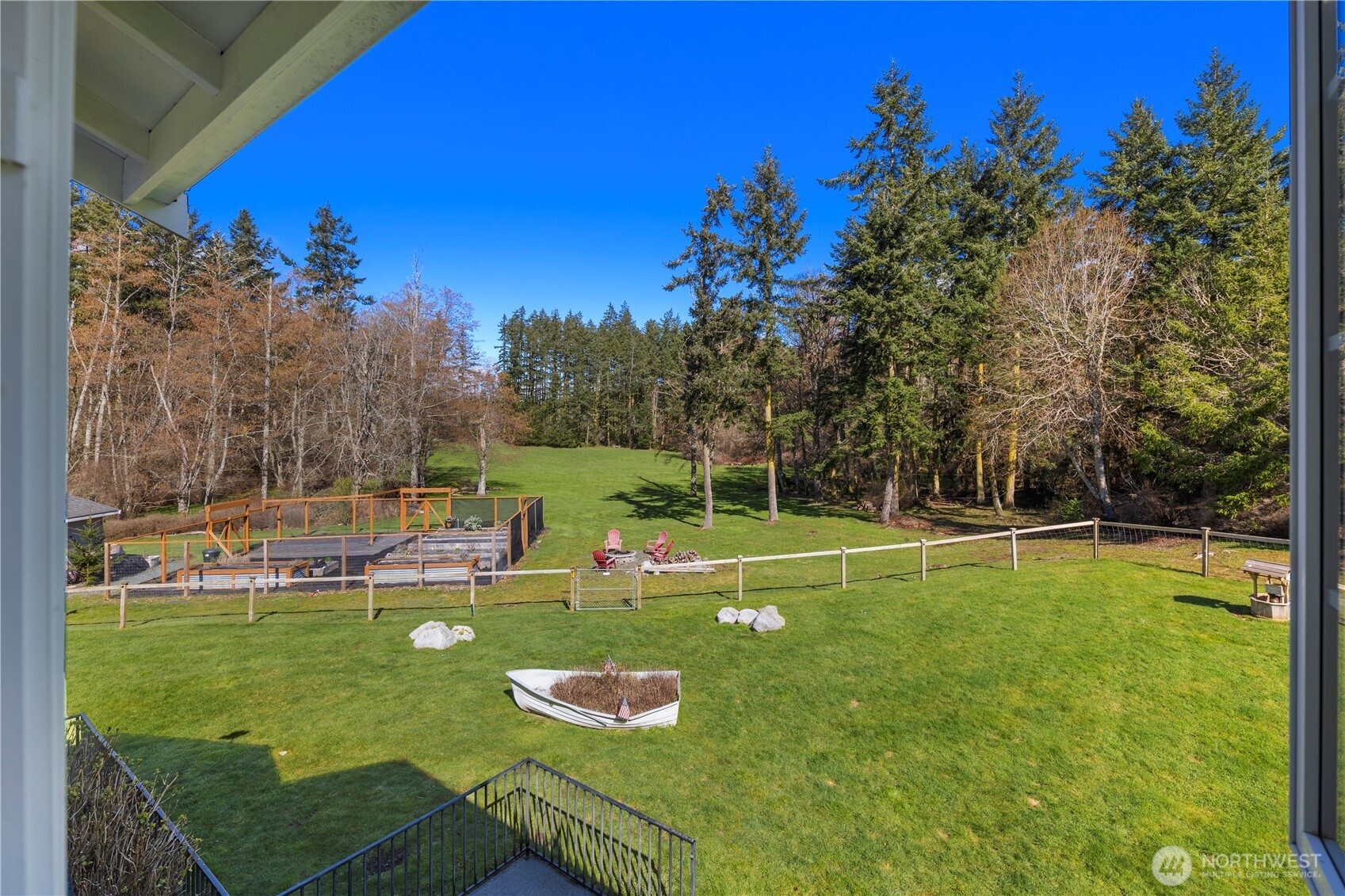 1870 W Cloud Way , Oak Harbor, WA 98277