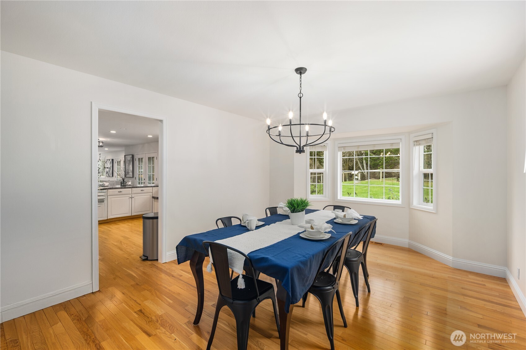 1870 W Cloud Way , Oak Harbor, WA 98277