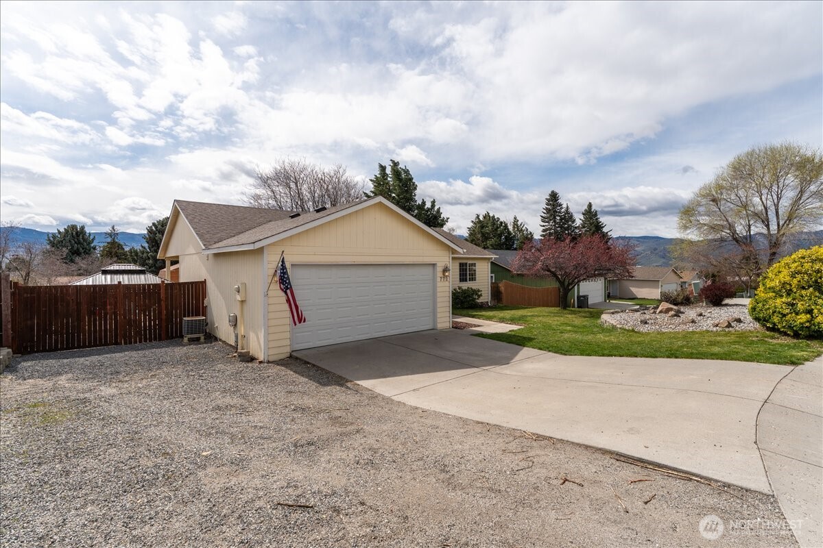 772 Melbourne Court , East Wenatchee, WA 98802