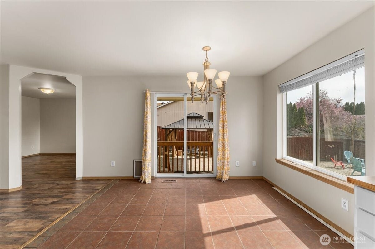 772 Melbourne Court , East Wenatchee, WA 98802