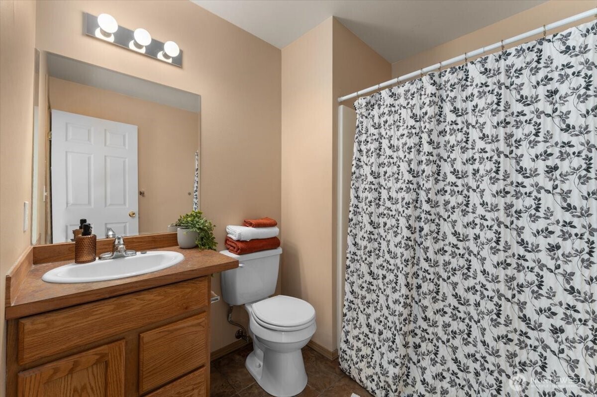 772 Melbourne Court , East Wenatchee, WA 98802