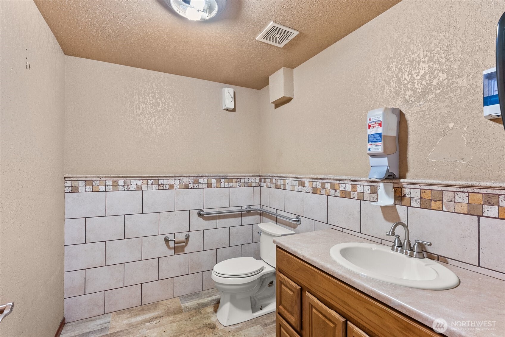 281 & 277 Hamilton Rd N, Chehalis, WA 98532