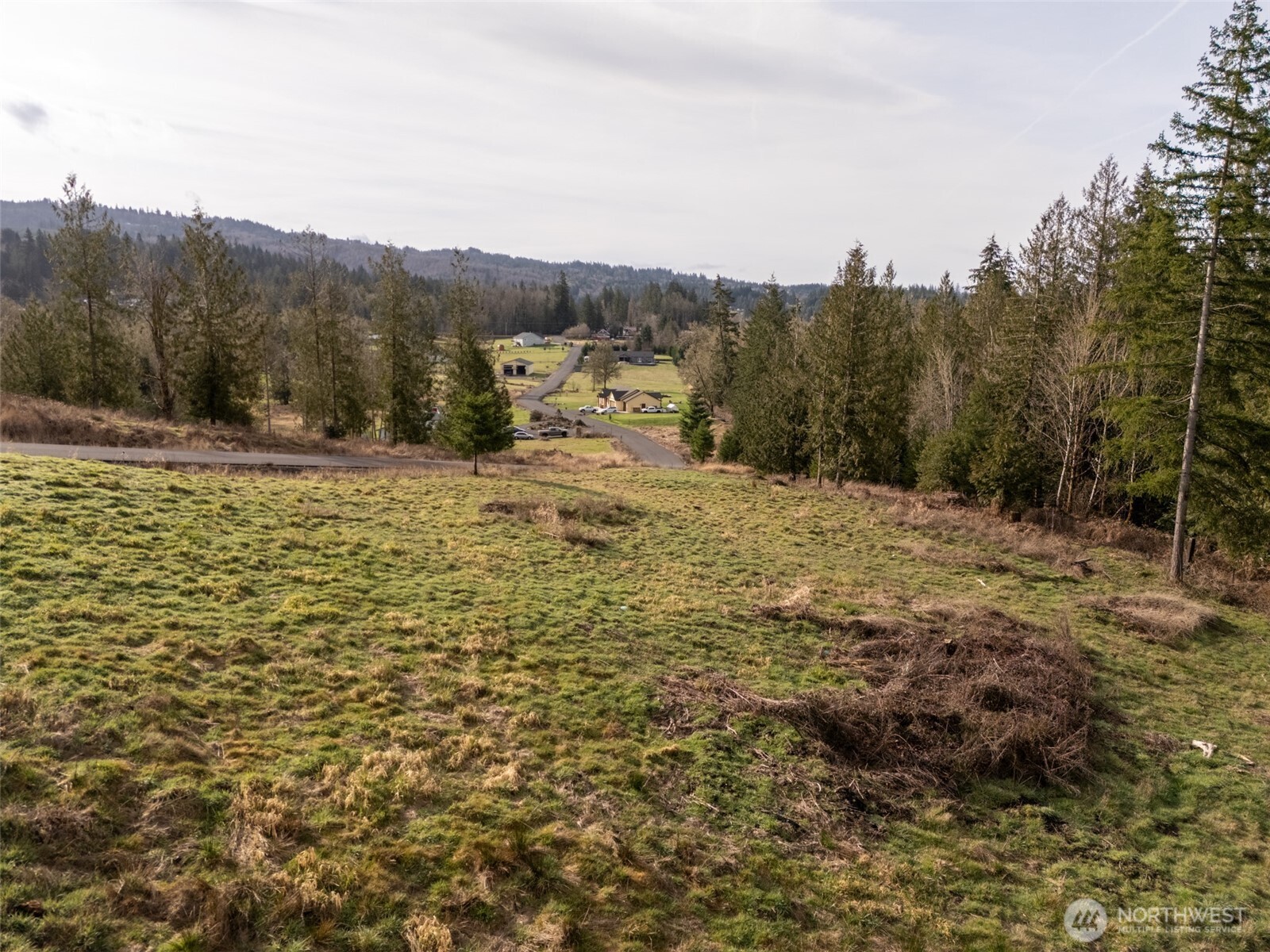 426 Rose Garden Lane , Kelso, WA 98626