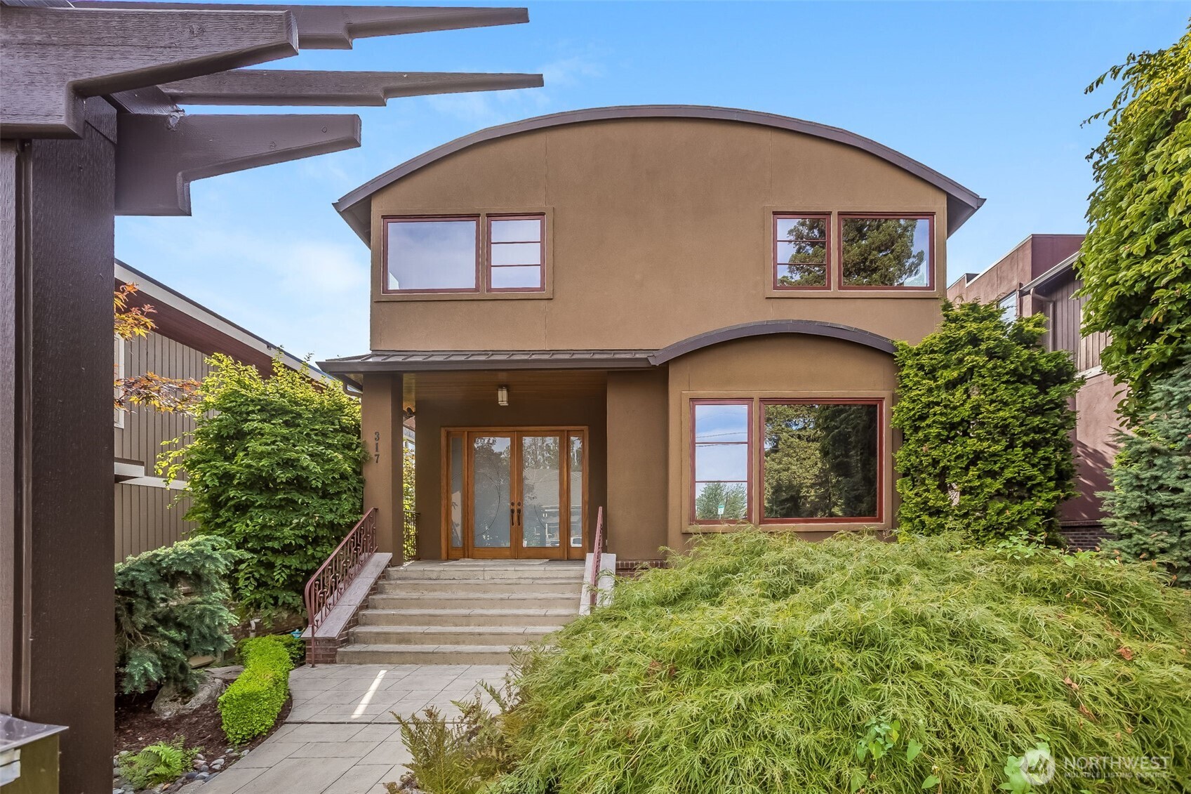317 1st Street , Kirkland, WA 98033