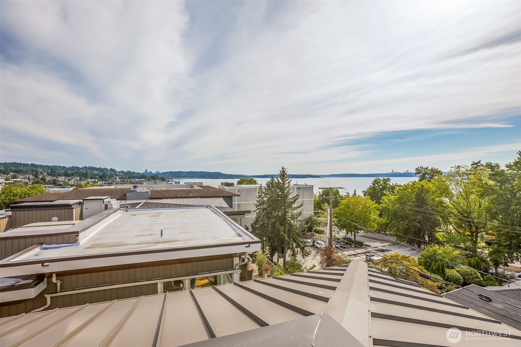 317 1st Street , Kirkland, WA 98033