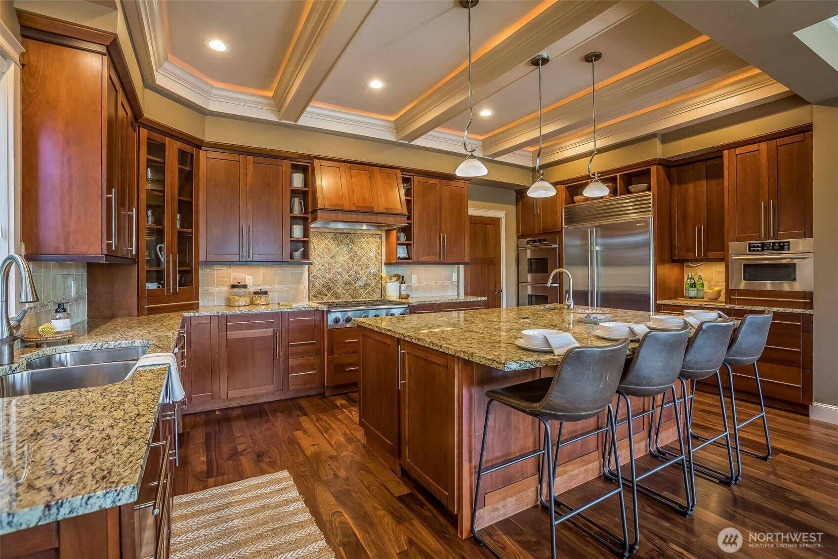 317 1st Street , Kirkland, WA 98033