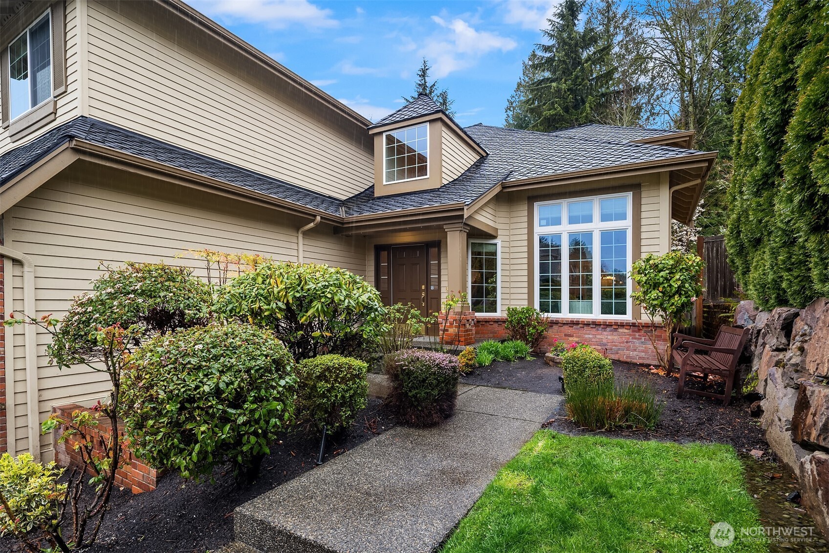 2433 201st Street SE, Bothell, WA 98012