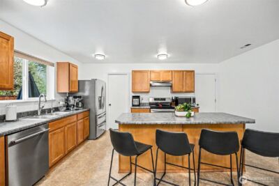 19736 99 Street Ct E, Bonney Lake, WA 98391 - Photo 18