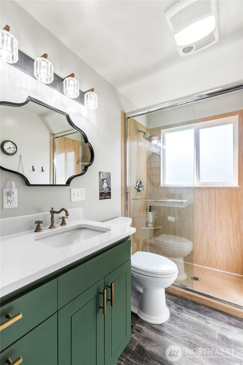 4226 Sunset Drive W, University Place, WA 98466