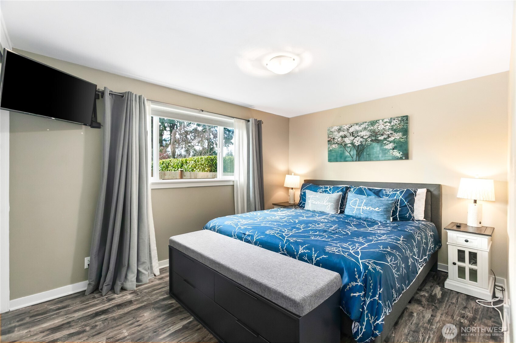 4226 Sunset Drive W, University Place, WA 98466