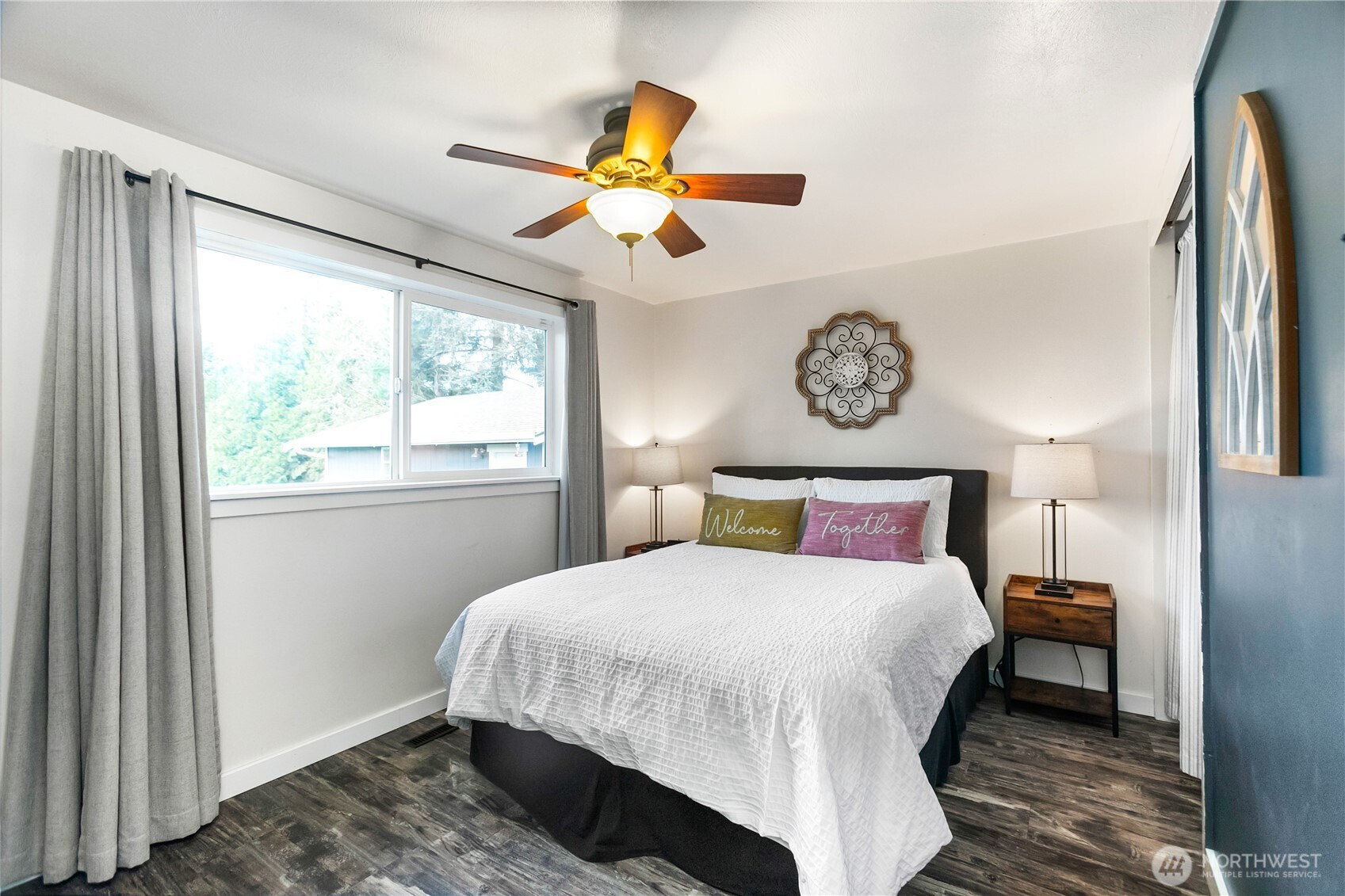 4226 Sunset Drive W, University Place, WA 98466