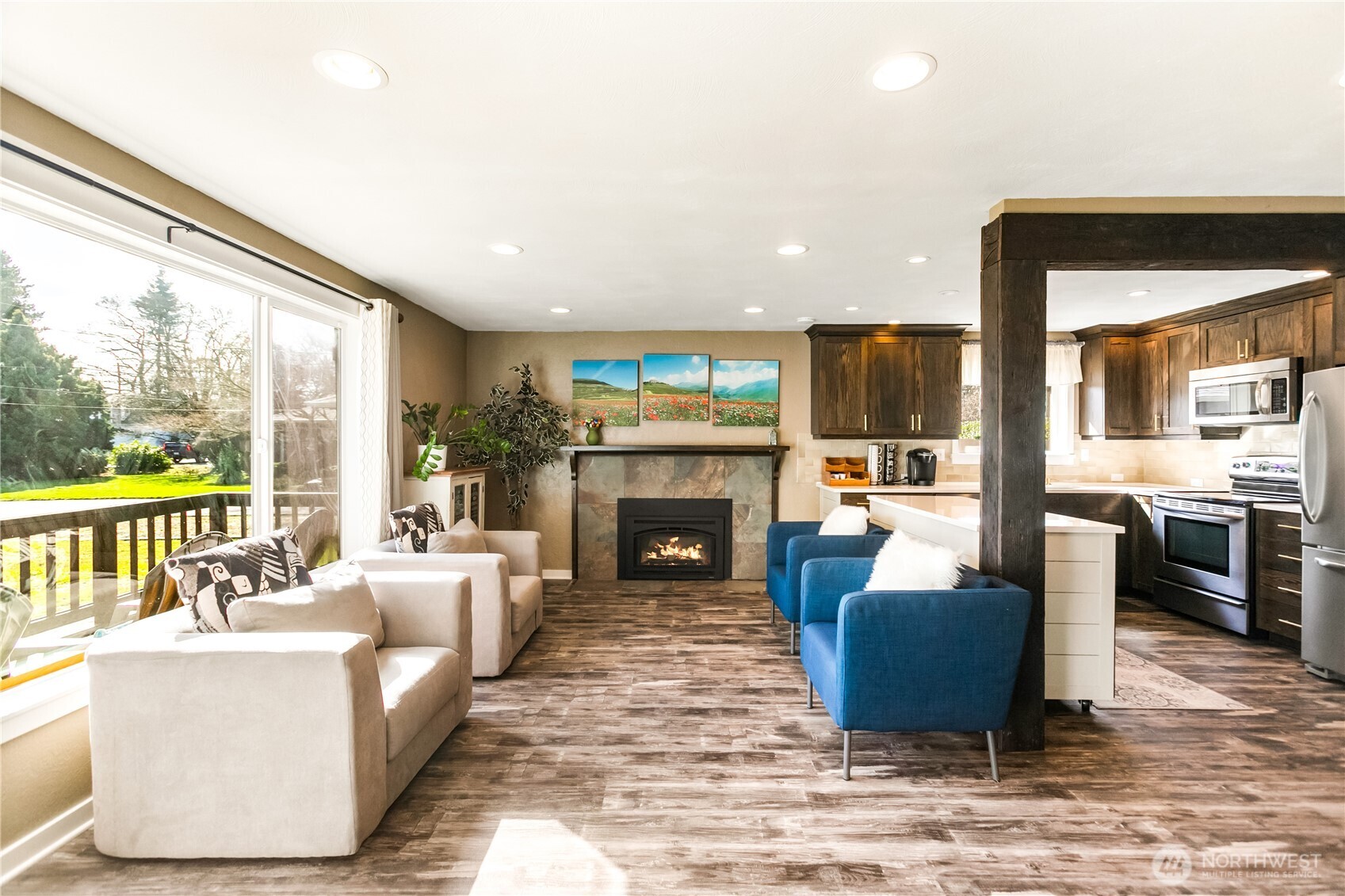 4226 Sunset Drive W, University Place, WA 98466