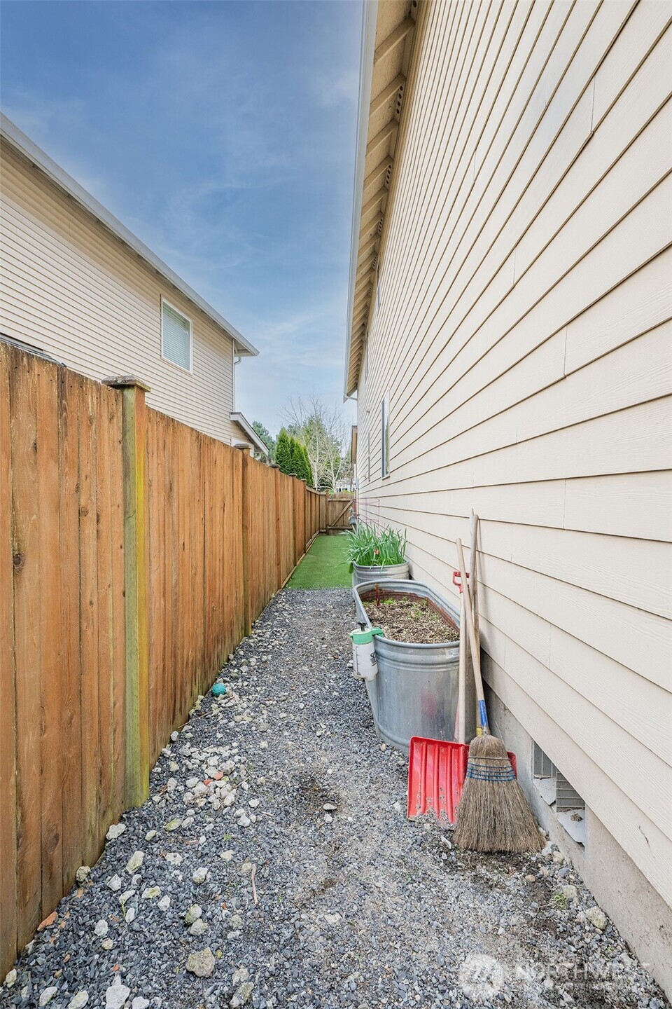 12707 12th Dr SE , Everett, WA 98208